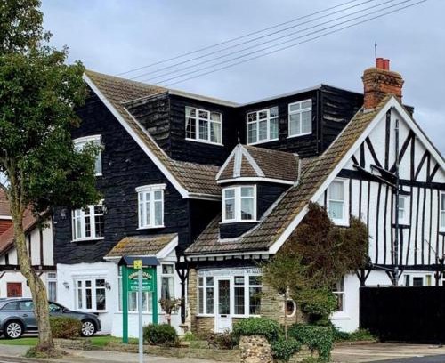Skegness House | The Sunningdale
