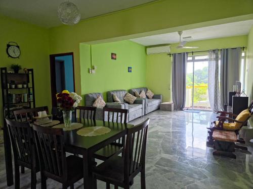 Tanjung Tanah Merah Apartment | The Sunset Terrace, Ocean View Resort-Teluk Kemang, Sunset View, Walk to beach