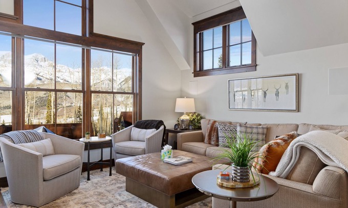 Mountain Village Apartment | The Veranda at Trails Edge