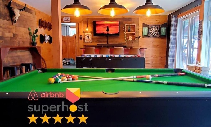 Shannon Ski Chalet | The Western Spa Sauna Bar & Billiards