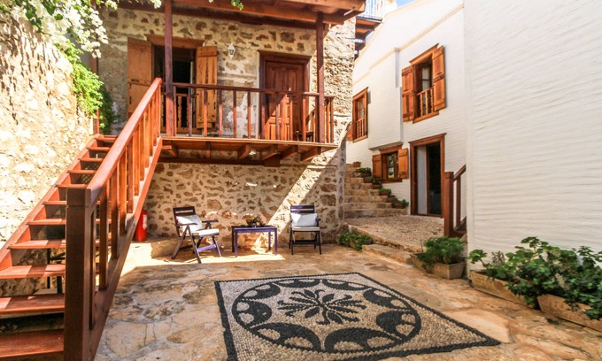 Kalkan Bed & Breakfast | The White House Kalkan