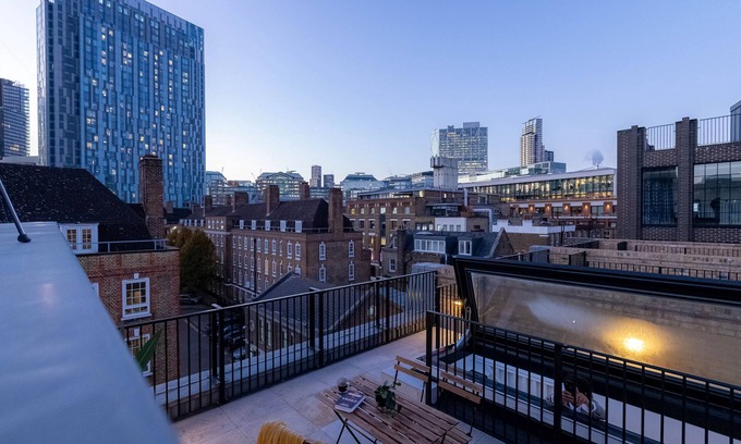 Spitalfields Apartment | Three Bed Apts near Spitalfields Mkt