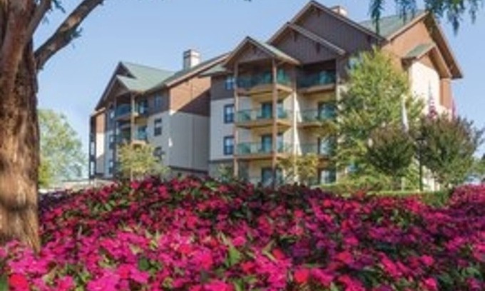 Sevierville Resort | Three Bedroom Deluxe, Luxury Condo, Sevierville, Tennessee 1896377