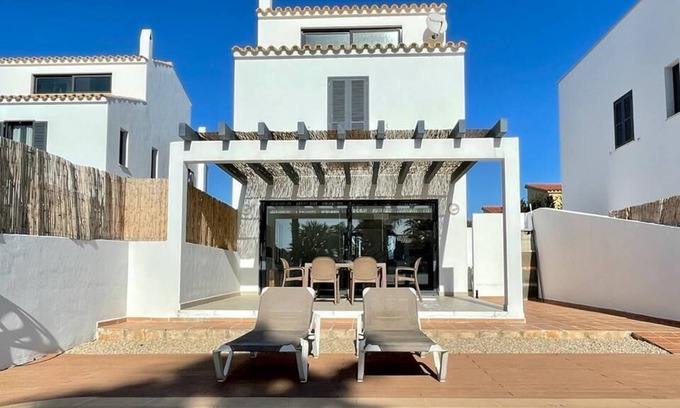 Son Blanc Ski Chalet | Three-story villa with private pool