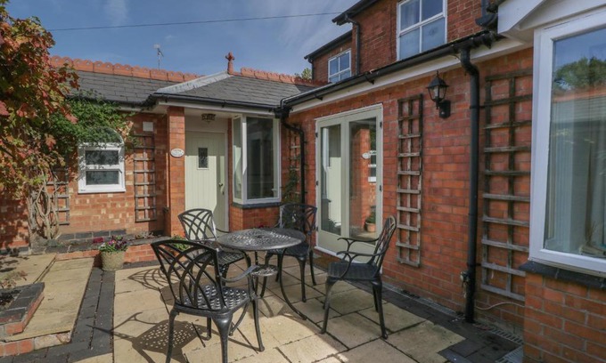 Malvern House | Thyme Cottage