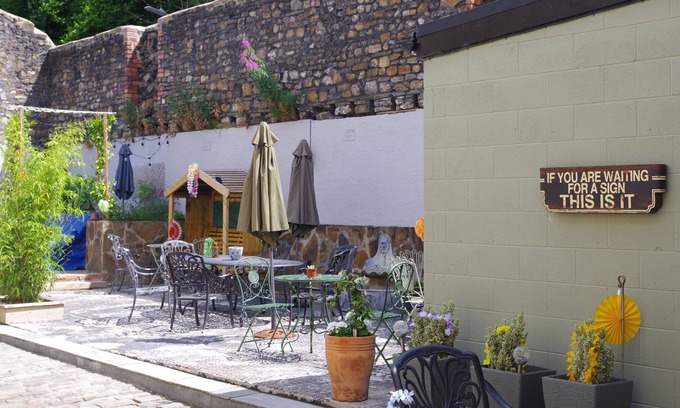 Merthyr Tydfil Hotel | Tiger Inn Hotel