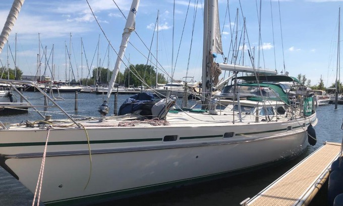 Municipality of Hoorn Boat Rental | Till Mai great fun Winter Sailing with your friends or stay only in cosy oceangoing yacht From 9 Mai 2026 Lyra is on the go to Suriname See schedule incl B&B max 4 individuals