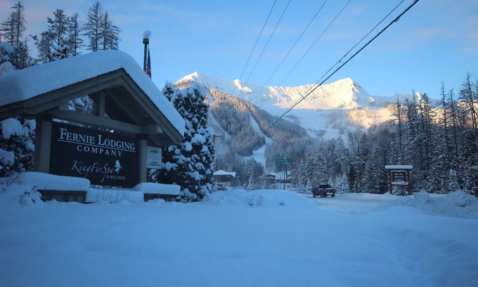 East Kootenay Apartment | Timberline Lodges by Fernie Lodging Co
