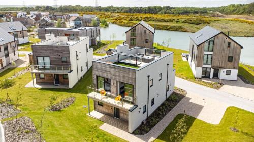 Holworth House | Tinklebobs BR16 Silverlake Dorset