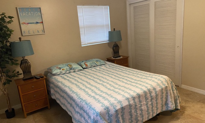 Gardendale House | Titusville Holiday Home