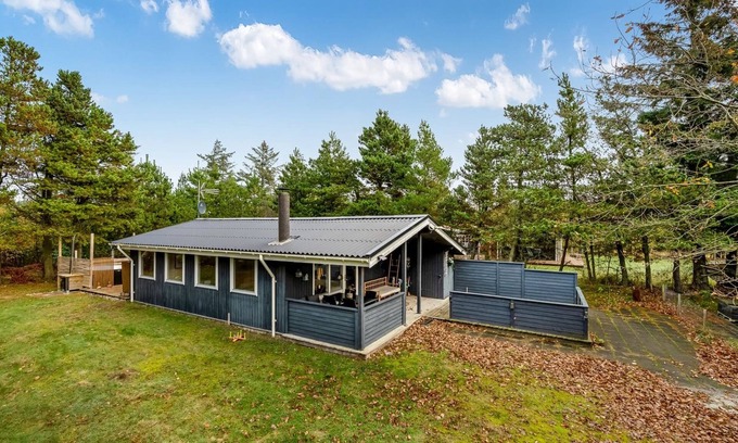 Sønder Nissum House | "Toimi" - 500m to the fjord by Interhome