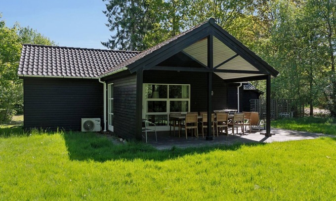 Skygge House | "Tomine" - 40km to the fjord by Interhome