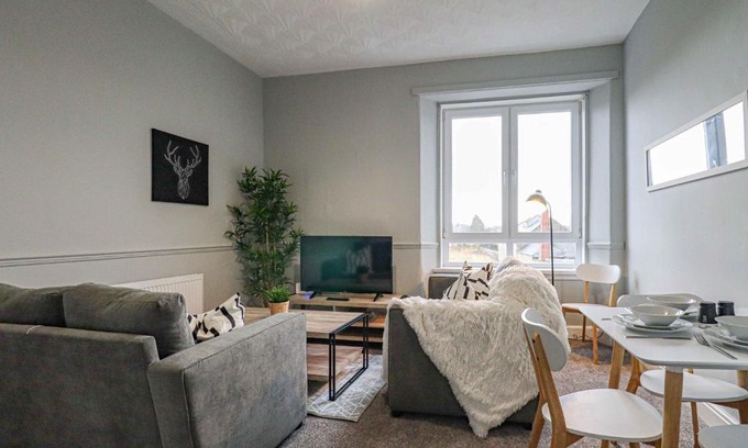 Dumbarton House | Townend Apartment