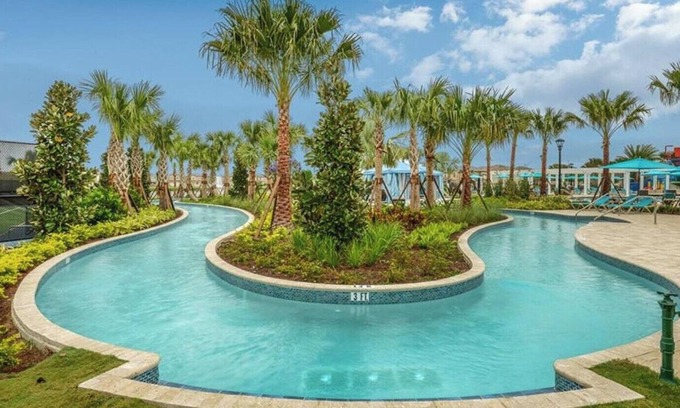 Four Corners Cottage | Townhome Splash Pool BBQ Free Water Park!