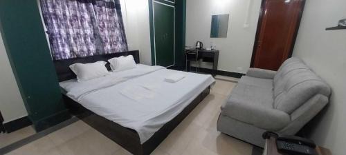 Shillong Hotel | Townhouse Howell Crossway Shillong (Formerly Laban Guest House