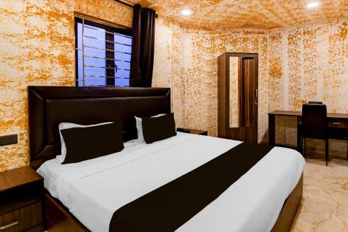 Kolkata Hotel | Townhouse Oak Moulali Bus Terminal Formerly Creek Row