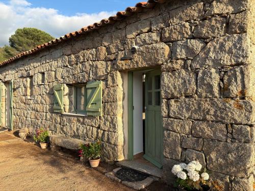 Granace House | Tradition Corse et Modernité Bergerie Anto'Micheli