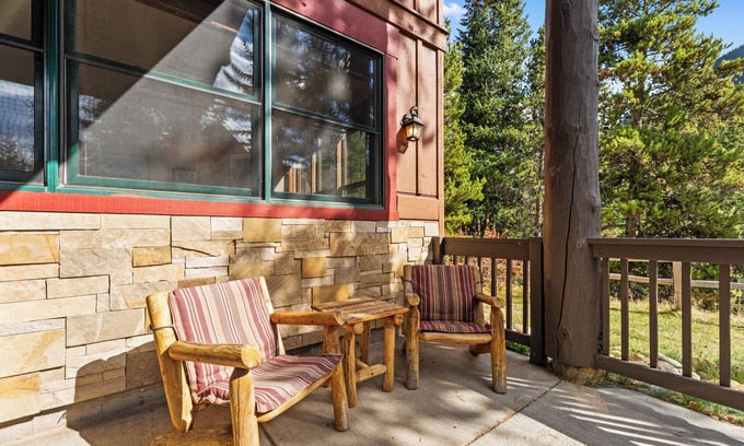 Keystone Apartment | Trapper's Crossing #8780