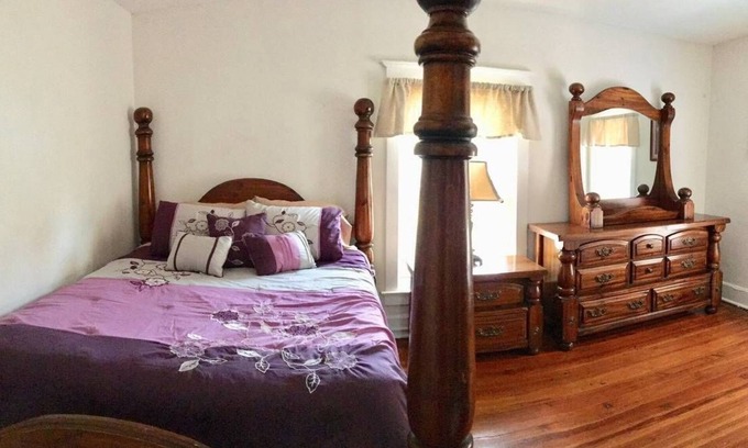 Oneonta House | Travel nurses welcome