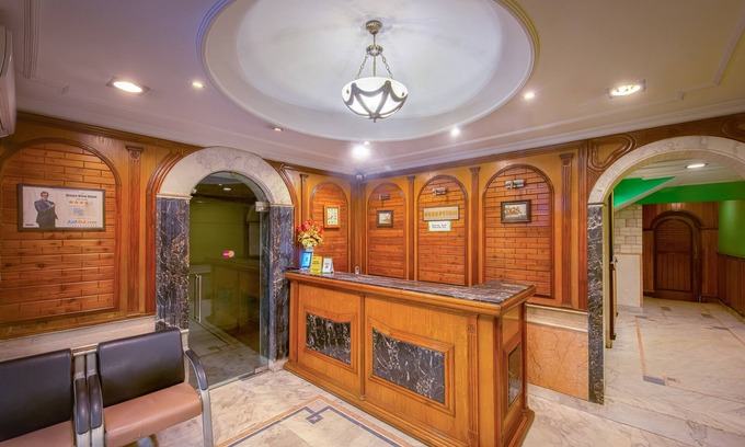 Kolkata Hotel | Treebo Green View, Park Circus