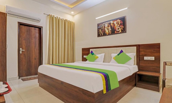 Mohali Hotel | Treebo Magnum Chandigarh