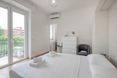 Dergano Apartment | Trevi 4 - The White Studio - B Home