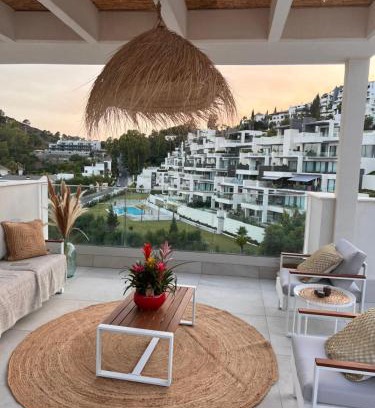 Benahavis Apartment | Tropical penthouse with big roof terrace