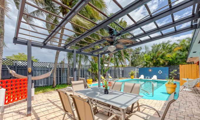 Central Corals House | Tropical pool/game home/minutes from beach and Wilton Manors