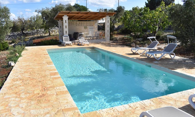 Ostuni Cottage | Trullo Bello Sguardo by BarbarHouse