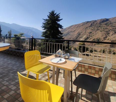Tehri Hotel | TSR Inn By Xplore Mantra Hotel and Cafe, Nagtibba