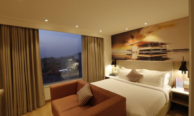 Zirakpur Hotel | Tulip Inn Zirakpur