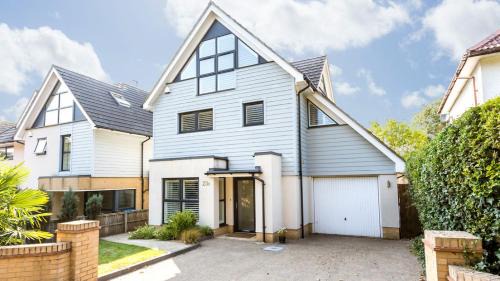 Poole House | Twin Palms