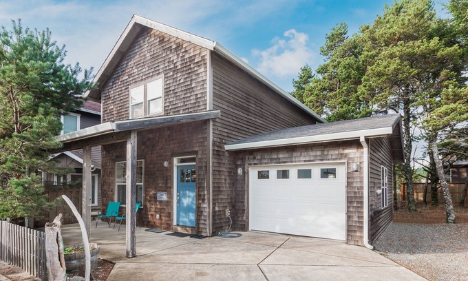 Pacific City House | Twin Sands #168 - Updated, cozy, hot tub home. Dog OK
