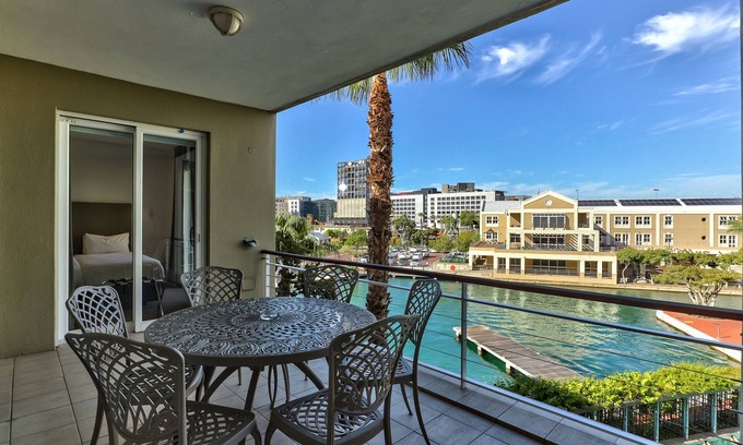 Victoria and Alfred Waterfront Apartment | Two Bedroom Apartment - fully furnished and design in V&a Marina Residential