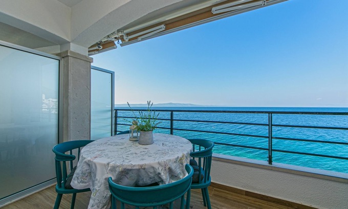 Drasnice Apartment | Two bedroom apartment near beach Drašnice, Makarska (A-6652-e)