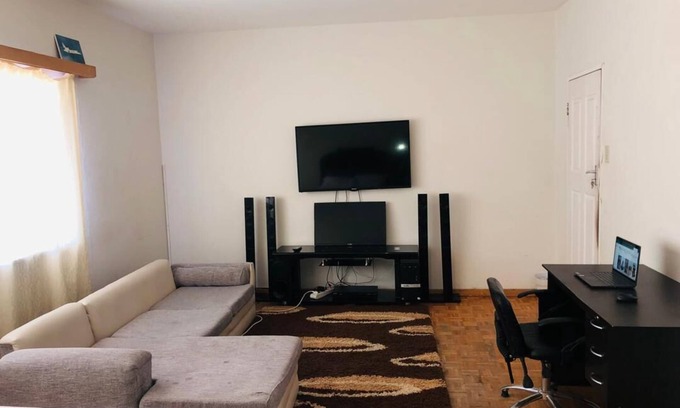 Windhoek House | Two Bedrooms In An Apartment with Wi-Fi in charming Windhoek