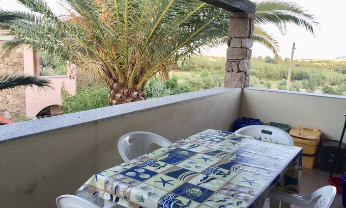 Agrustos House | two-room apartment a few steps from the sea