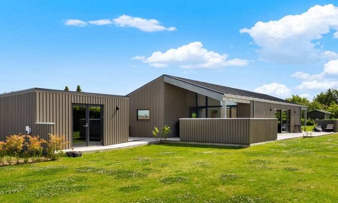 Skastrup Strand House | "Tydkil" - 250m from the sea by Interhome