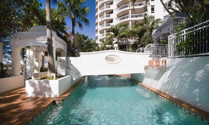 Burleigh Heads Apartment | ULTIQA Burleigh Mediterranean Resort