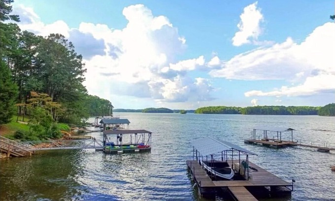 Buford House | Unbeatable lake location - best marina and unique sandy shore with dock