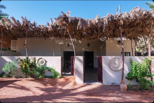 Western Province Resort | Under Las palmas Alula