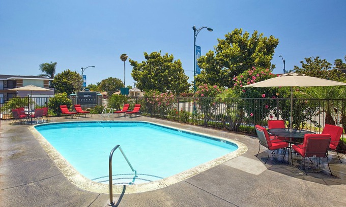 Anaheim Resort Hotel | Unforgettable Stay w/Outdoor Pool, Near Attractions, Steps to Disney!