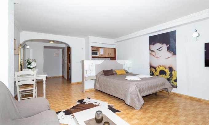 Torrevieja Apartment | Unique Hotel Apartments
