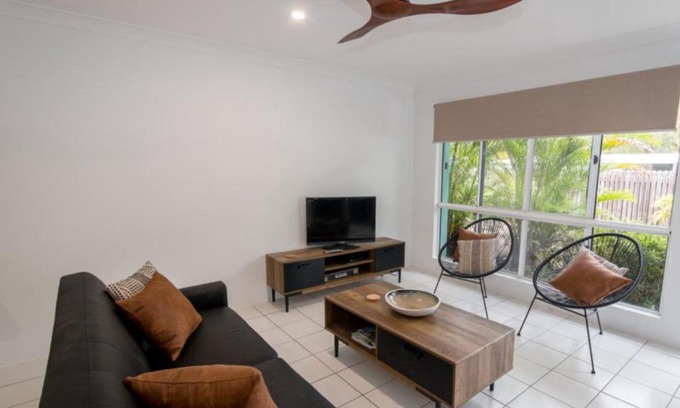 Arcadia House | Unit 7 Beachcomber, Arcadia