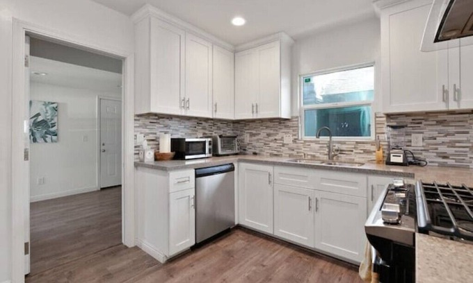 University Heights House | University Heights Dreamboatnn