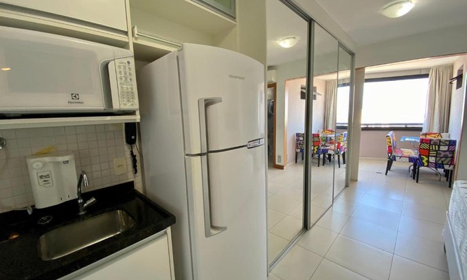 Caminho das Arvores Apartment | UNU 1906A-Caminho das Árvores: Wi-Fi, Piscina, e+