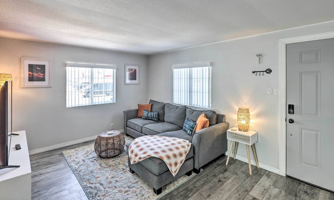 Holiday Shores House | Updated Escape w/Game Room 1 Block to River!