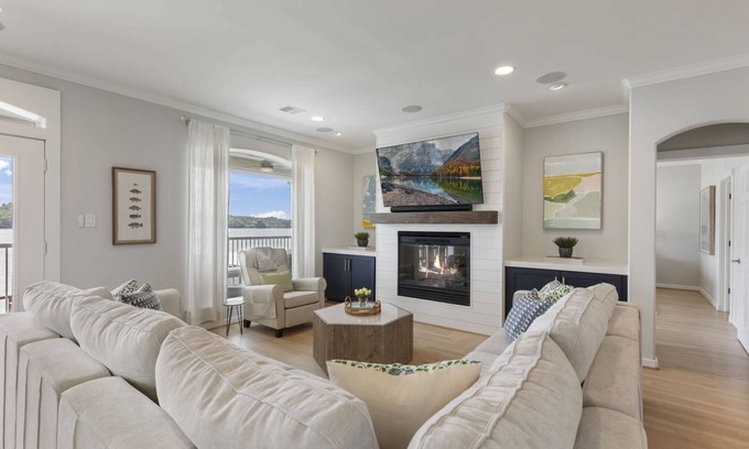 Montgomery House | Upscale Lakefront Oasis – Pool, Hot Tub, Balcony, Game Room & More Nearby Festival