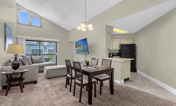 Ventura Apartment | Upstay 2BR Family Condo Ventura Golf Country Club