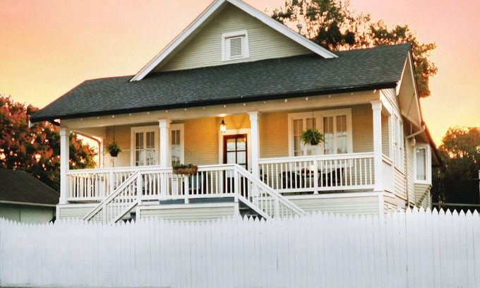 Broadmoor Apartment | UPTOWN OASIS W PRIVATE, HEATED POOL, Minutes to all New Orleans' top attractions